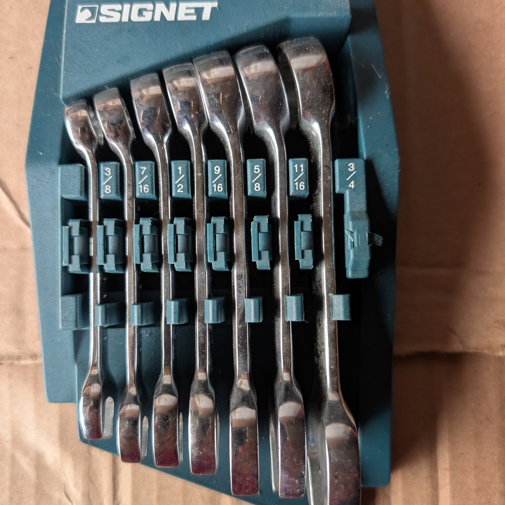 Signet 7 Piece Stubby Combination Wrench Set